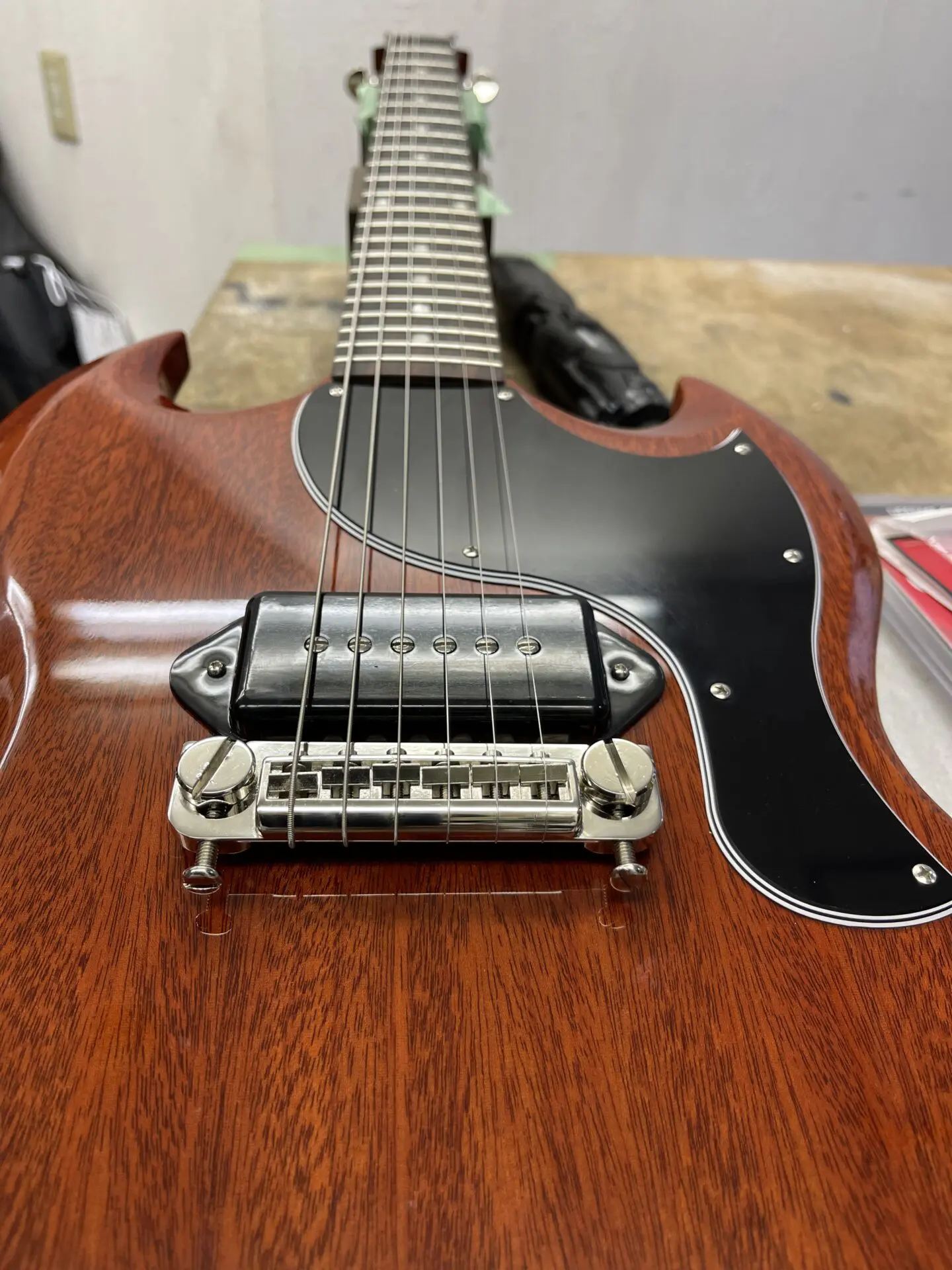 Gibson SG jr ハードウェア交換調整 – Guitar works Roost